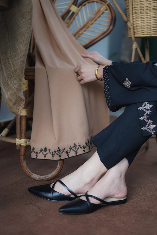 PREMIUM WINTER DHANAK EMBROIDERED